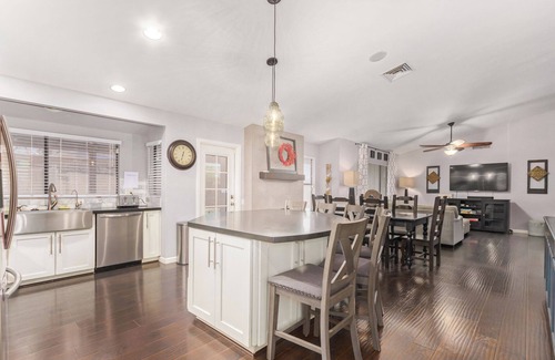 Chandler House | Paradise in Chandler: Ocean View, Pool & Spa Awaits You