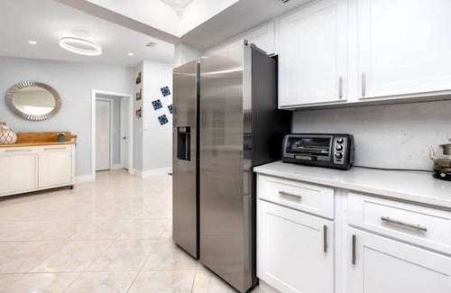 Clearwater House | Relaxing Retreat: Ocean View at Paradise in Clearwater