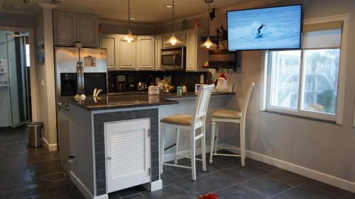 New Smyrna Beach Apartment | Seaside Retreat in New Smyrna Beach with Oceanfront Views