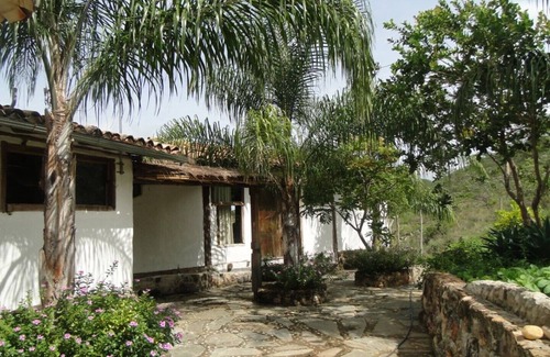 Jaboticatubas House | Experience Paradise in the Serra do Cipó with Pool Access