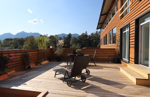 Eschenlohe House | Mountain Paradise Near Garmisch Partenkirchen - Pet Friendly & Pool