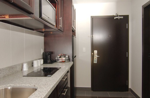 Redwater Hotel | Discover Comfort at Paradise Inn and Suites - Redwater