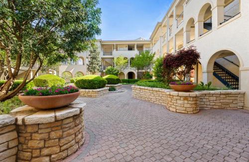 Highland Lake Estates House | Paradise Island