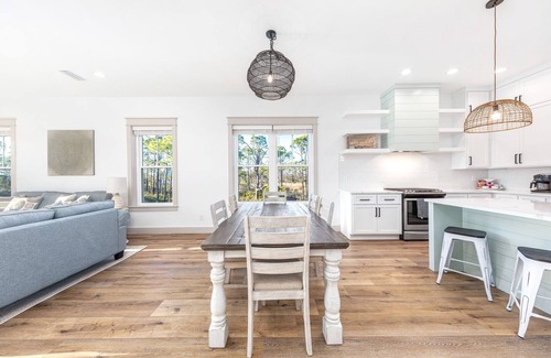 Port St. Joe Villa | Experience Paradise: Oceanview Pool, Hot Tub & Bikes Await
