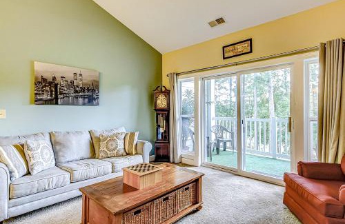 Carolina Forest Apartment | Relax at Paradise on the Course - Family Friendly & Poolside
