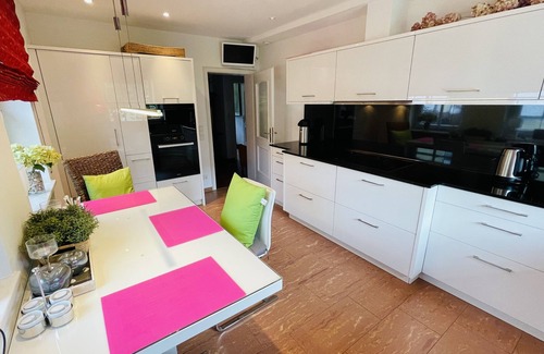 Obernzell House | Experience Paradise on the Danube with Ocean Views