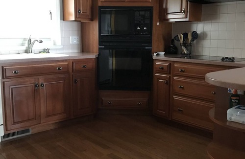 Rushville House | Experience Paradise on the Lake with Exceptional Amenities