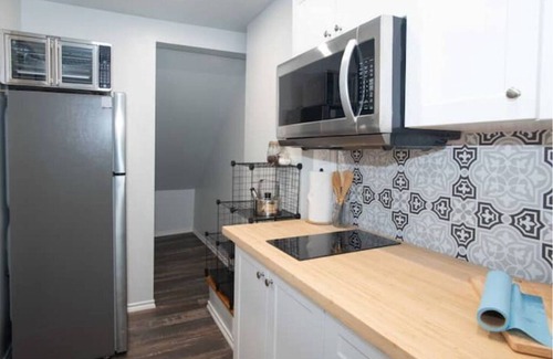Virgil Apartment | Family-Friendly Retreat at Paradise on the Parkway