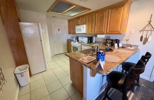 Mesquite Condo | Idyllic Paradise on Wolf Creek with Golf Course Views