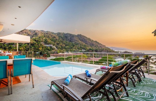 Puerto Vallarta Villa | Elegant Villa Retreat with Private Chef and Pool Access