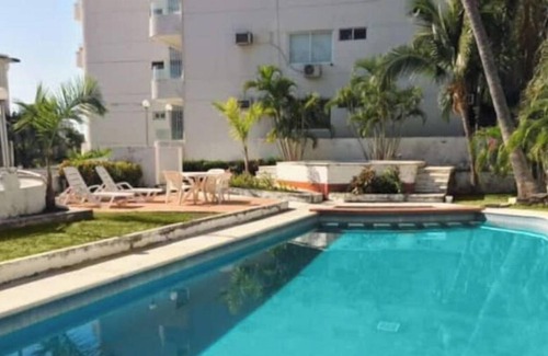 Lomas de Costa Azul House | Paradise Penthouse: Luxury Haven with Private Pool Terrace in Heart of Acapulco