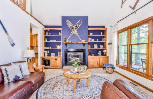 Lac du Flambeau House | Experience Paradise Pines: Oceanfront Bliss Awaits You
