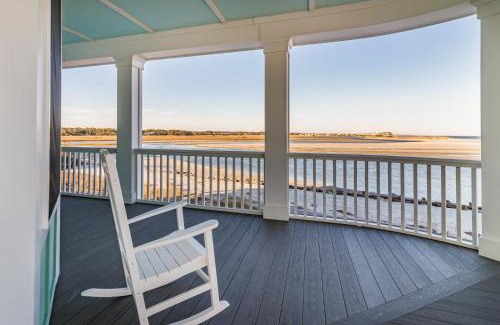 Pawleys Island House | Beachfront Paradise Point: Unmatched Ocean Views Await