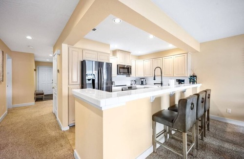 Coeur d'Alene Condo | Paradise Point | Premier Arrow Point Condo with Ocean Views