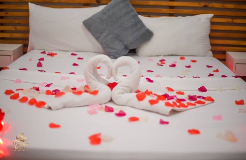 Catembe Hotel | Idyllic Escape at Paradise Resort Katembe with Pool & Breakfast