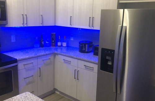 Peachtree Corners Apartment | Intimate Paradise Retreat for Couples with Inviting Pool