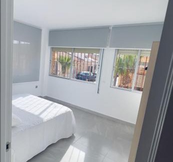 Los Alcazares Apartment | Oceanfront Paradise Sol Apartment in Los Alcázares