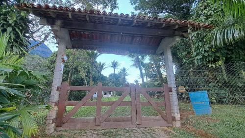 Barreira House | Ideal Retreat with Pool and BBQ in Guapi - Rated 9.8