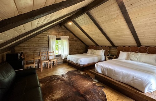 Ashford Hotel | Discover Paradise Village Hotel: Family-Friendly Retreat