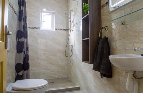 Montana Rey Apartment | Paradiso Apartments 29B