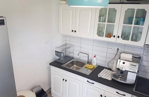 Ofrinion House | Tranquil Paradiso Guest House - Child Friendly Retreat
