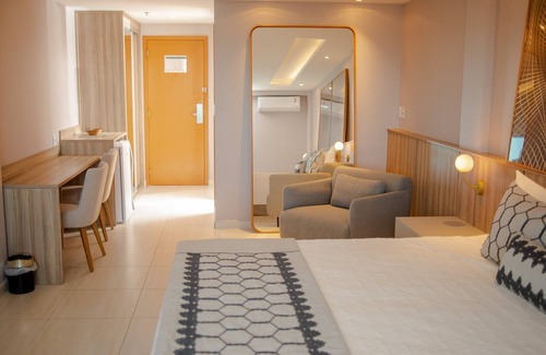 Macae Hotel | Paradiso Macaé Hotel: Guest Rated 9.2 with Pool & Spa