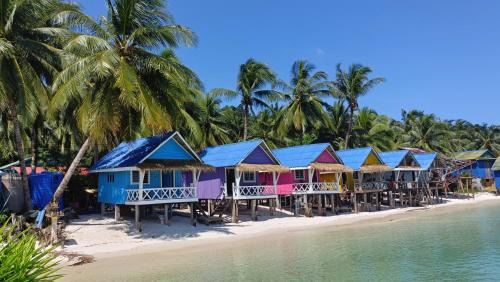 Koh Rong Hotel | Paradiso Ocean front Bungalows