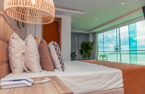 Pero Hotel | Discover Paradiso Pero Praia Hotel: Rated 9.6 with Pool & Spa