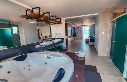 Pero Hotel | Discover Paradiso Pero Praia Hotel: Rated 9.6 with Pool & Spa