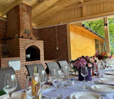 Lunca Jaristei House | Discover Paradisul Verde Siriu: Family & Pet Friendly Retreat