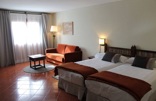 Santo Domingo de la Calzada Hotel | Explore Parador de Santo Domingo de la Calzada: Rated 9/10