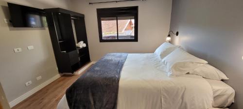 Capivari Apartment | Elegant Parador Campos do Jordão in Vila Capivari