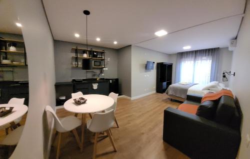 Capivari Apartment | Elegant Parador Campos do Jordão in Vila Capivari