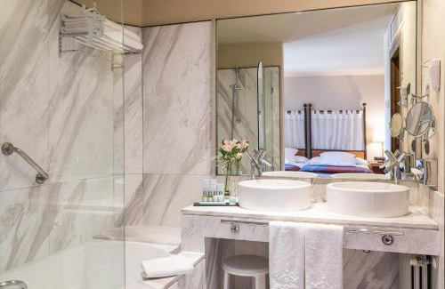 Alarcon Hotel | Discover the Parador de Alarcón: 4-Star Family Escape