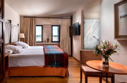 Alarcon Hotel | Discover the Parador de Alarcón: 4-Star Family Escape