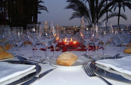Javea Hotel | Elegant Parador de Jávea: Oceanfront Retreat with Pool