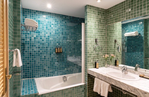 Javea Hotel | Experience Elegance at Parador de Jávea with Pool & Spa