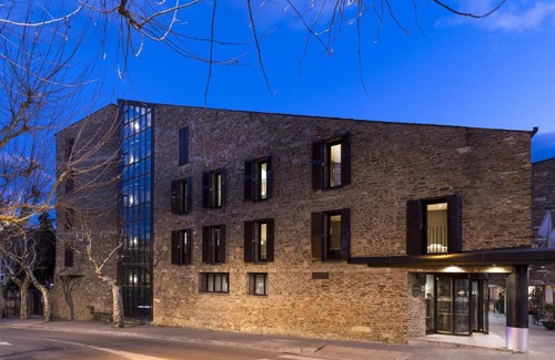 Seu de Urgell Hotel | Discover Parador De La Seu D'urgell: Ideal for Families