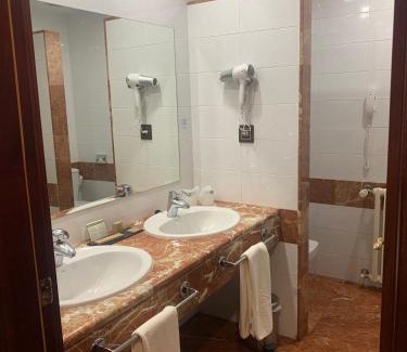 Chejilipes Hotel | Pet-Friendly Parador de Las Cañadas del Teide with Ocean Views