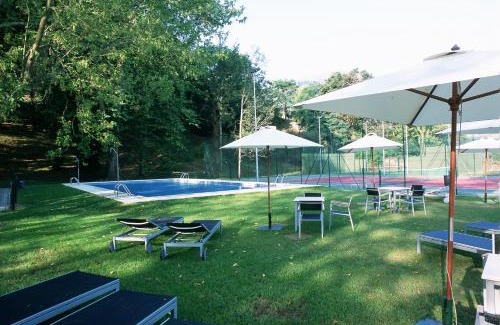 Limpias Hotel | Discover Parador de Limpias: 4-Star Family-Friendly Retreat