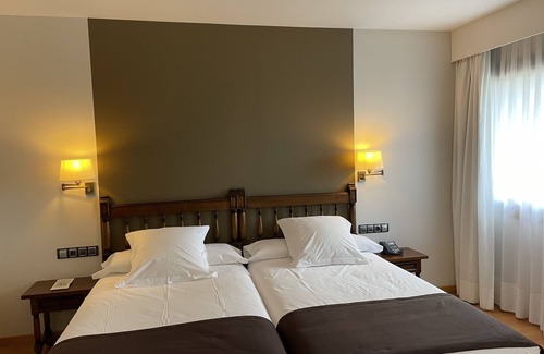 Puebla de Sanabria Hotel | Delightful Stay at Parador de Puebla de Sanabria - 4 Star