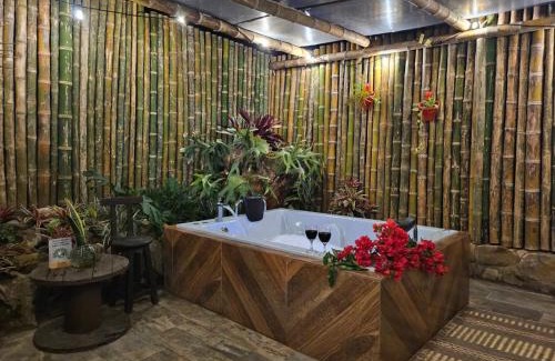 Los Santos Other | Pet-Friendly Parador La Mesa Redonda with Pool & Hot Tub