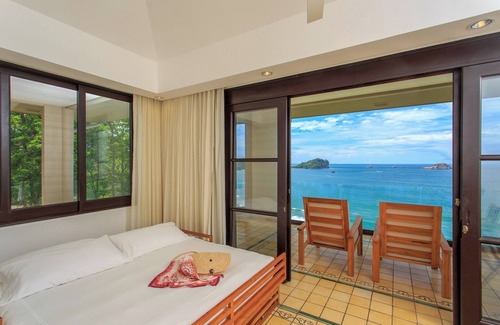 Manuel Antonio Hotel | Discover Parador Nature Resort and Spa: 4-Star Retreat