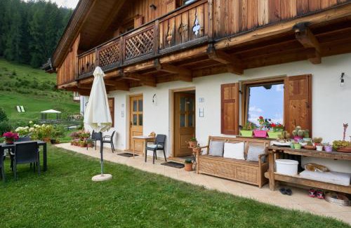 Pera Apartment | Paragole: Family-Friendly Escape with a 9.4 Rating