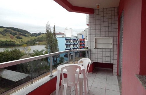 Marcelino Ramos Apartment | Pet-Friendly Paraiso das Aguas: Rated 9/10 for Families