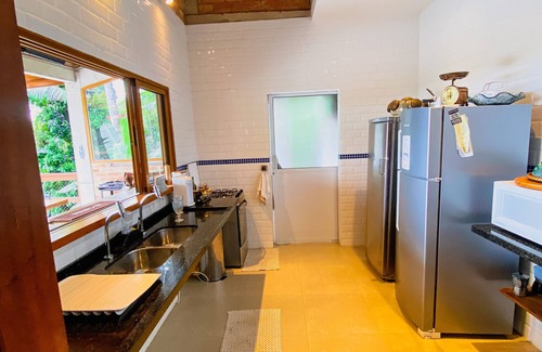 Sao Sebastiao House | Discover Paraiso em Juquehy: Family-Friendly & Pet Welcoming