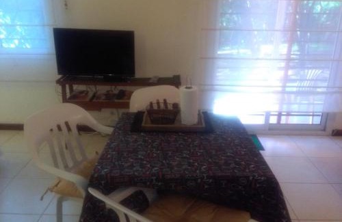 La Poblacion Apartment | Family-Friendly Paraiso Serrano with Pool Access