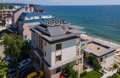 Obzor Hotel | Unforgettable Stay at Paraiso Theopolis - All Inclusive Escape