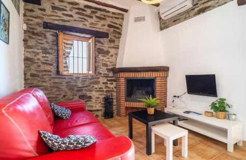 Adra Apartment | Oceanfront Paraje la Suerte Crisantemo: Rated 9.1/10