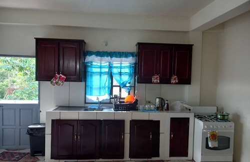 Mason Hall Apartment | Tranquil Retreat with Family-Friendly Amenities Awaits